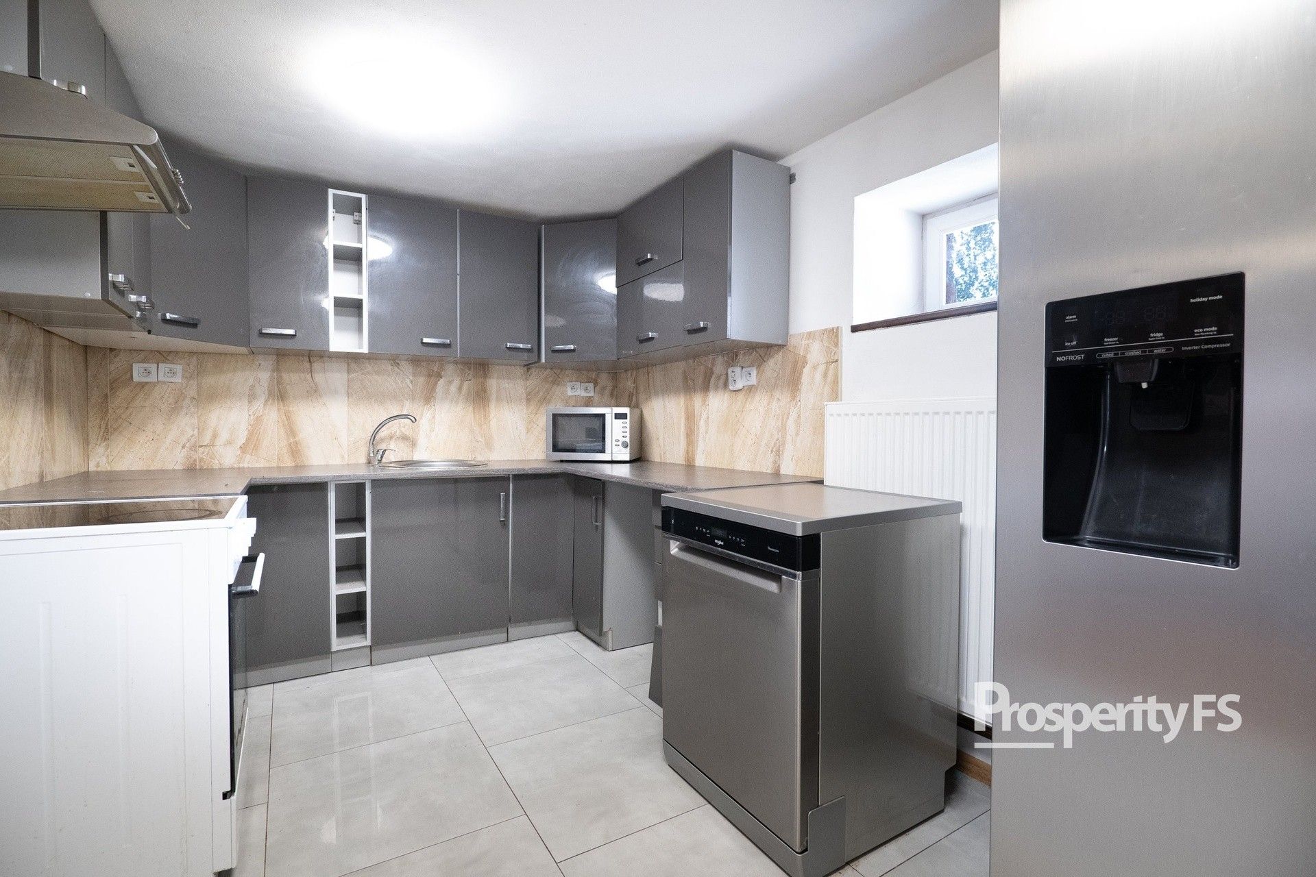 Rodinné domy, Sedlo, Útvina, 244 m²