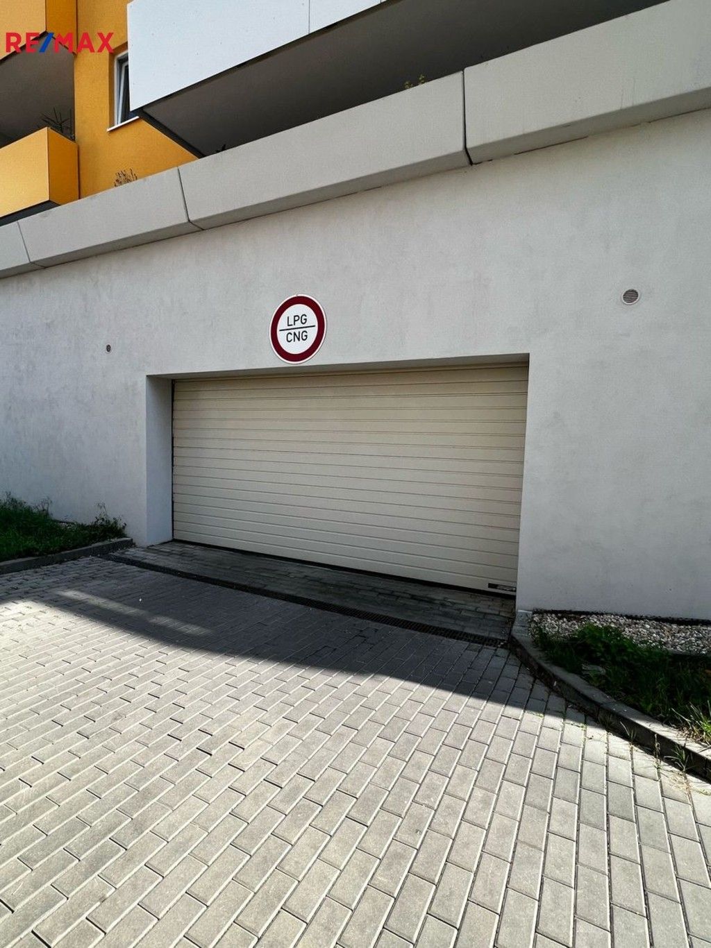 Garáže, Chvalovka, Brno, 14 m²