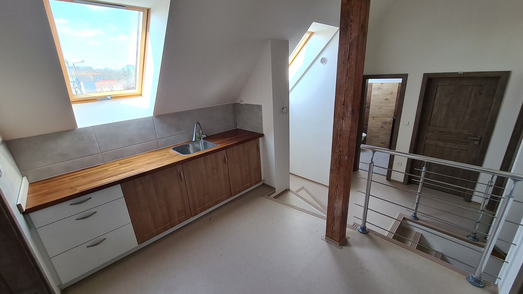 Kancelář · 12 m² · Milovice, okres Nymburk, Středočeský kraj - 4