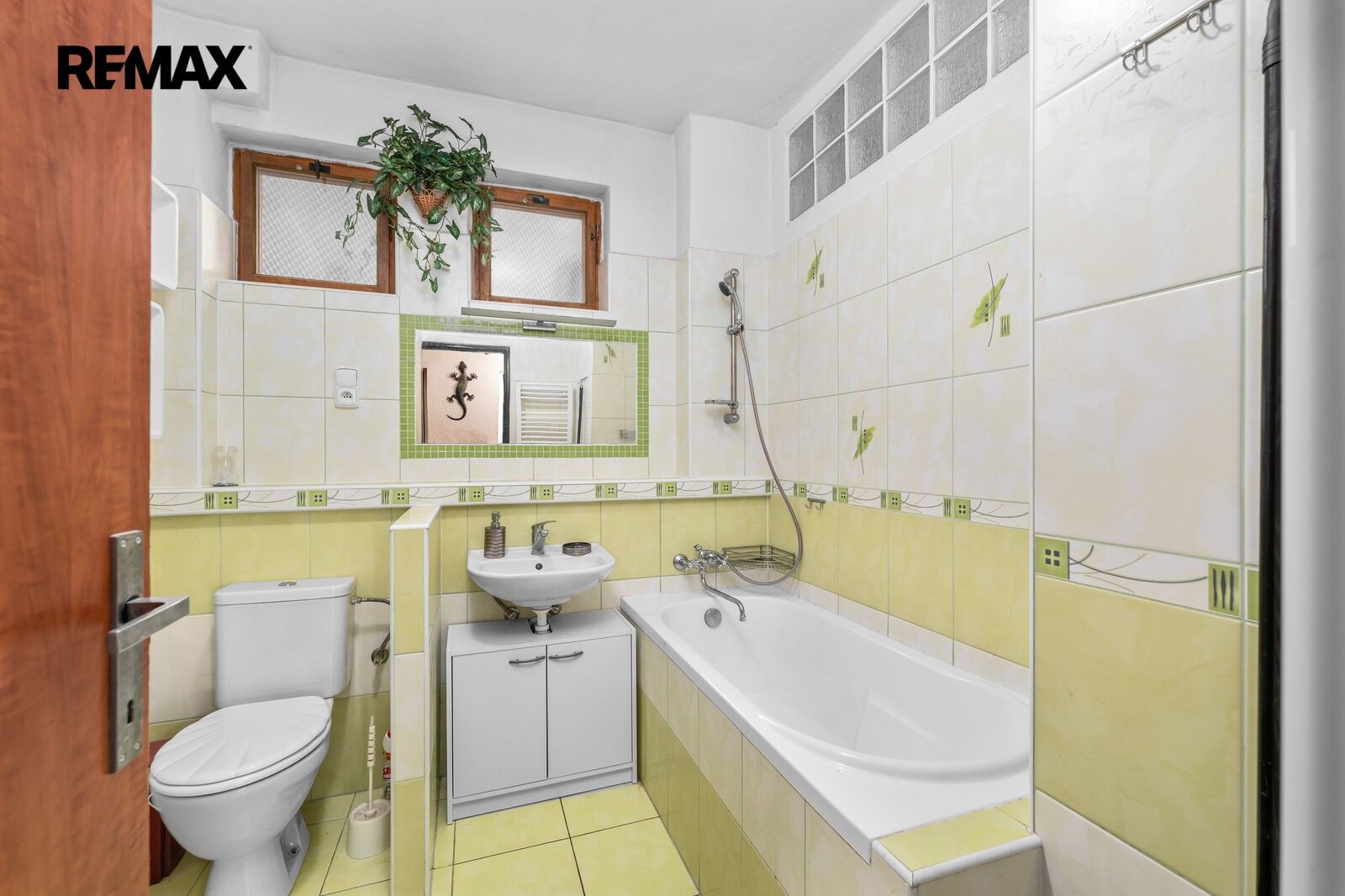 Prodej rodinný dům - Žižkova 312, Husinec, 306 m² - 5