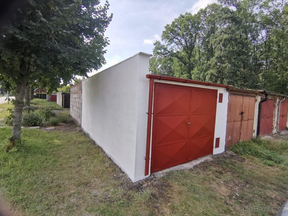 Garáže, Velký Osek, 281 51