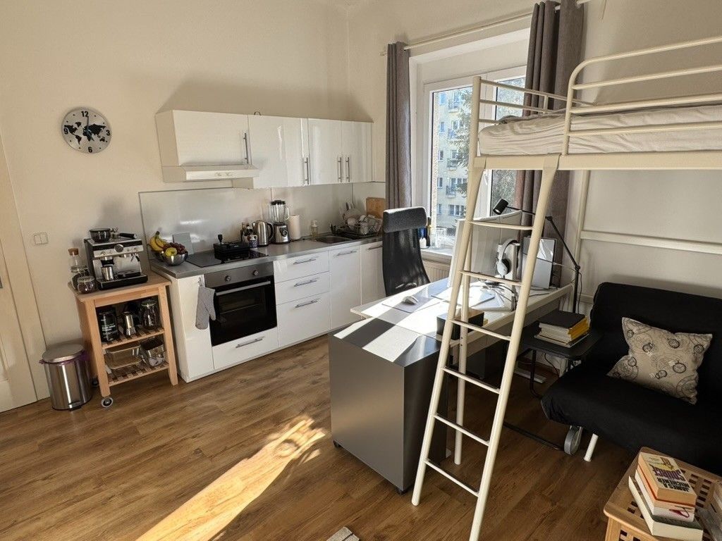 1+kk, Michaila Jurjeviče Lermontova, Praha - Bubeneč, 30 m² - 1