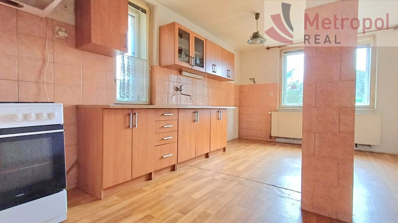 Rodinný dům · 255 m² · Ročkova 132, Ostřešany - 3