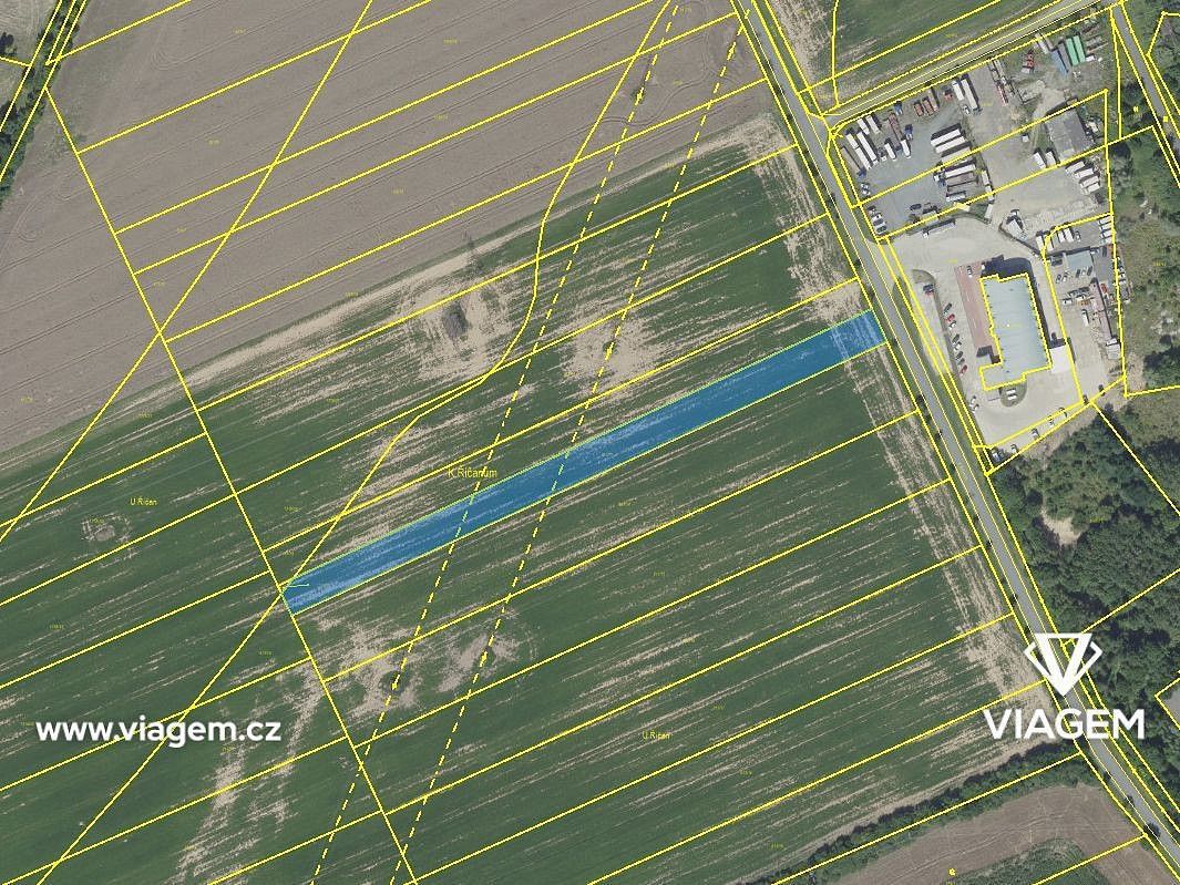Zemědělský pozemek, 2 310 m²