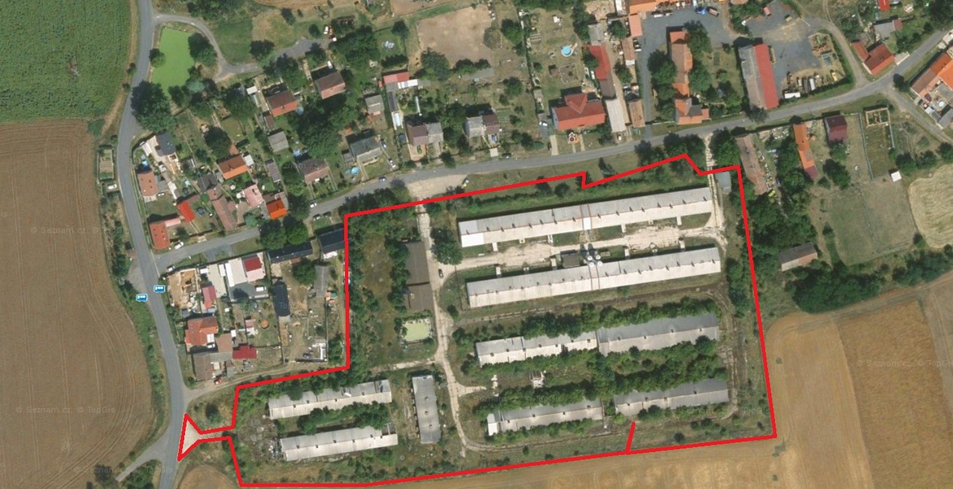 Zemědělské objekty, Postoloprty - Vrbka, okres Louny, Ústecký kraj, 7 200 m² - 2