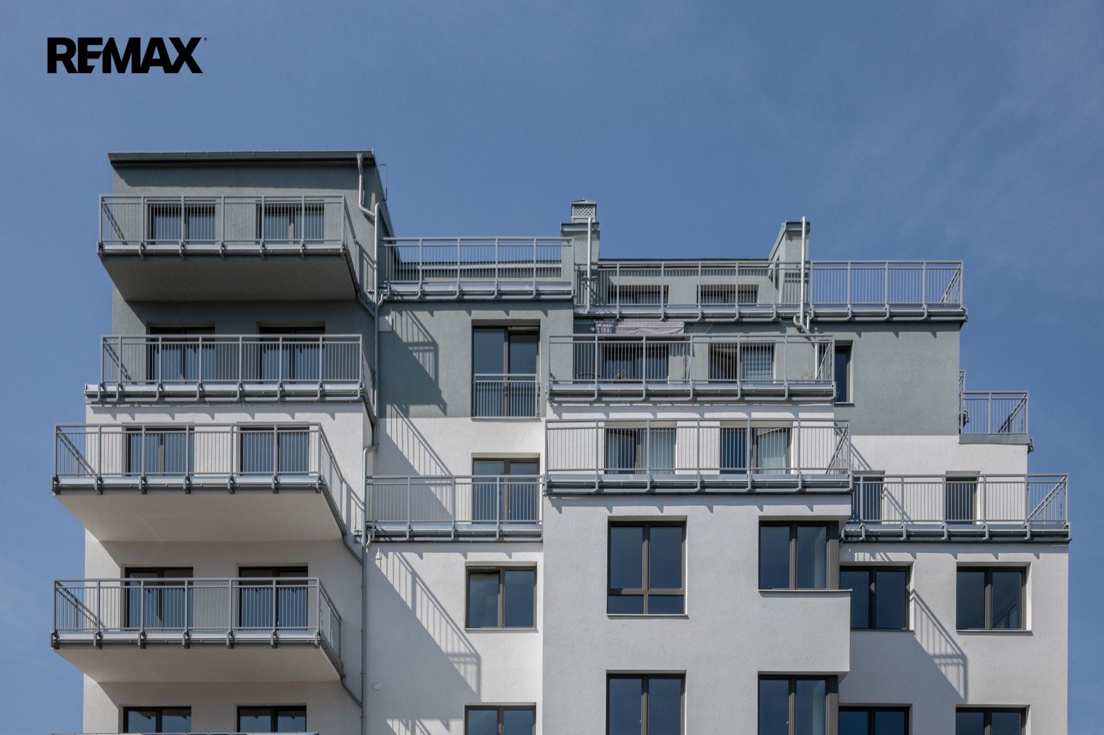 Byt 2+kk · 87 m² · Šumavská 1828, Karlovy Vary - 3