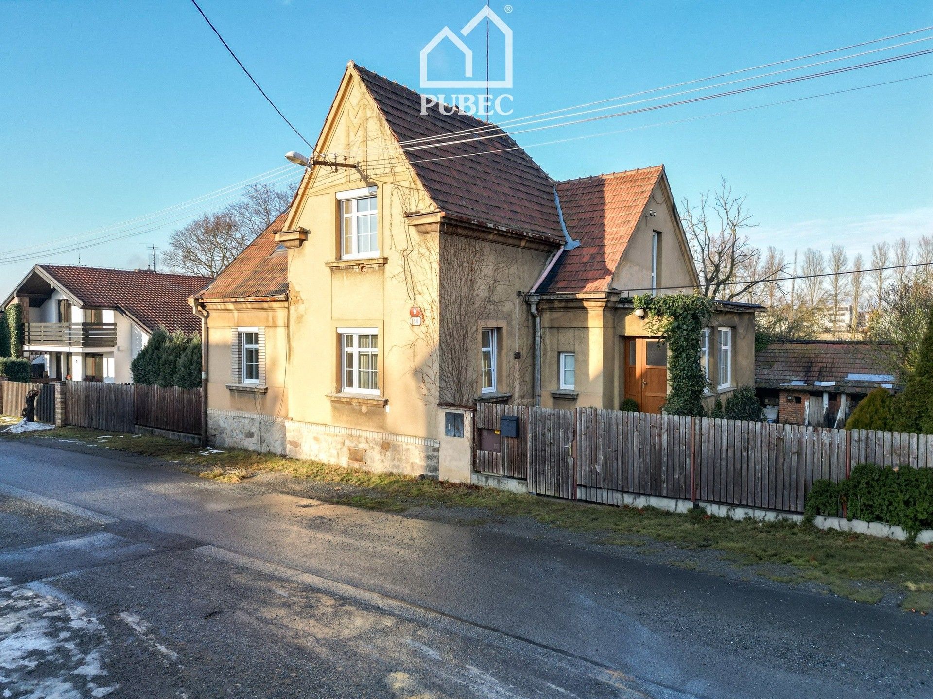 Rodinné domy, V Rolích, Plzeň, 198 m²