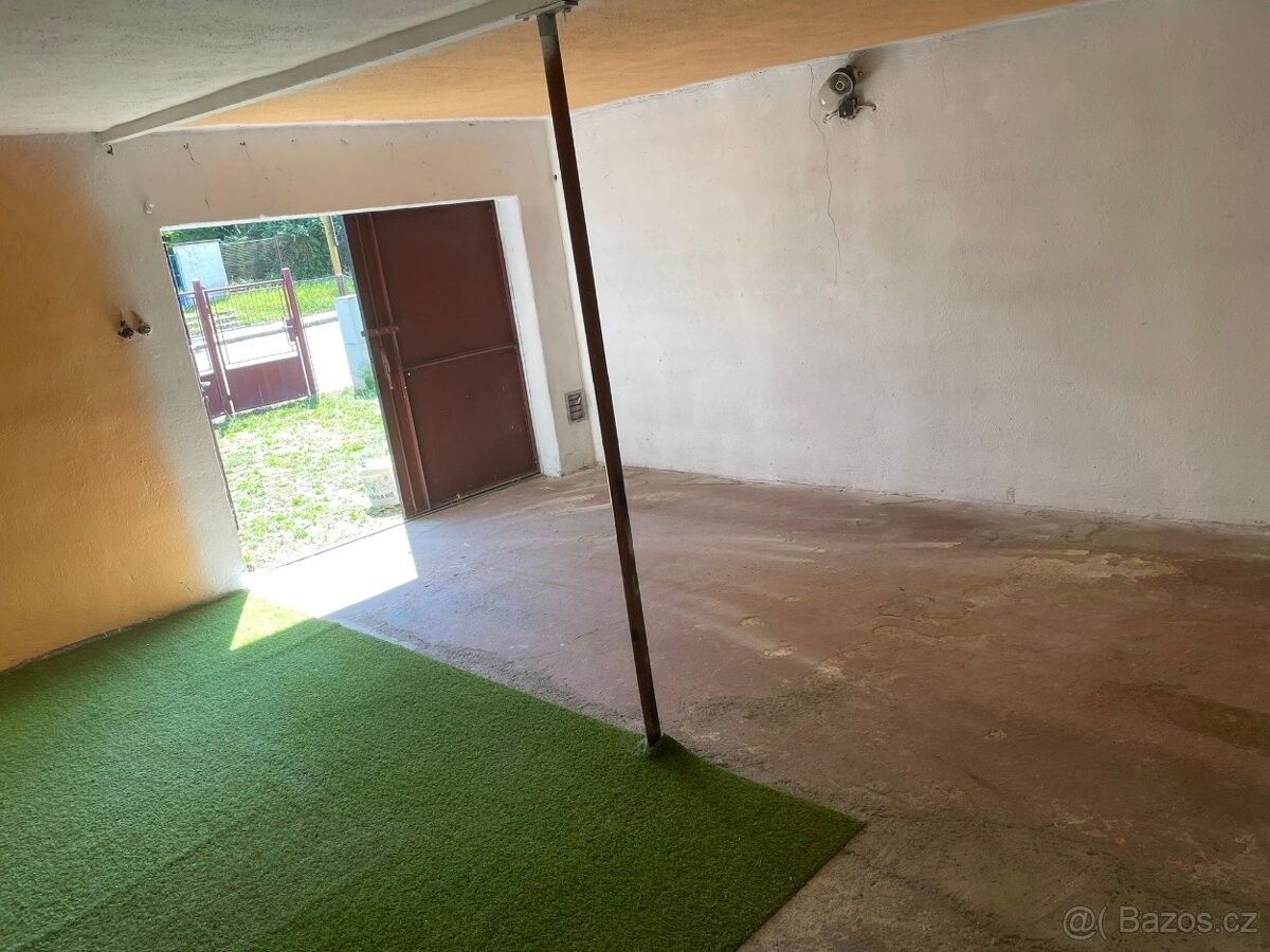 Pronájem garáž - Jihlava, 586 01