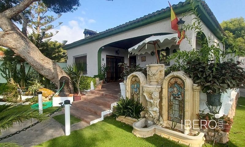Prodej rodinný dům - Orihuela Costa, ES, 250 m² - 5