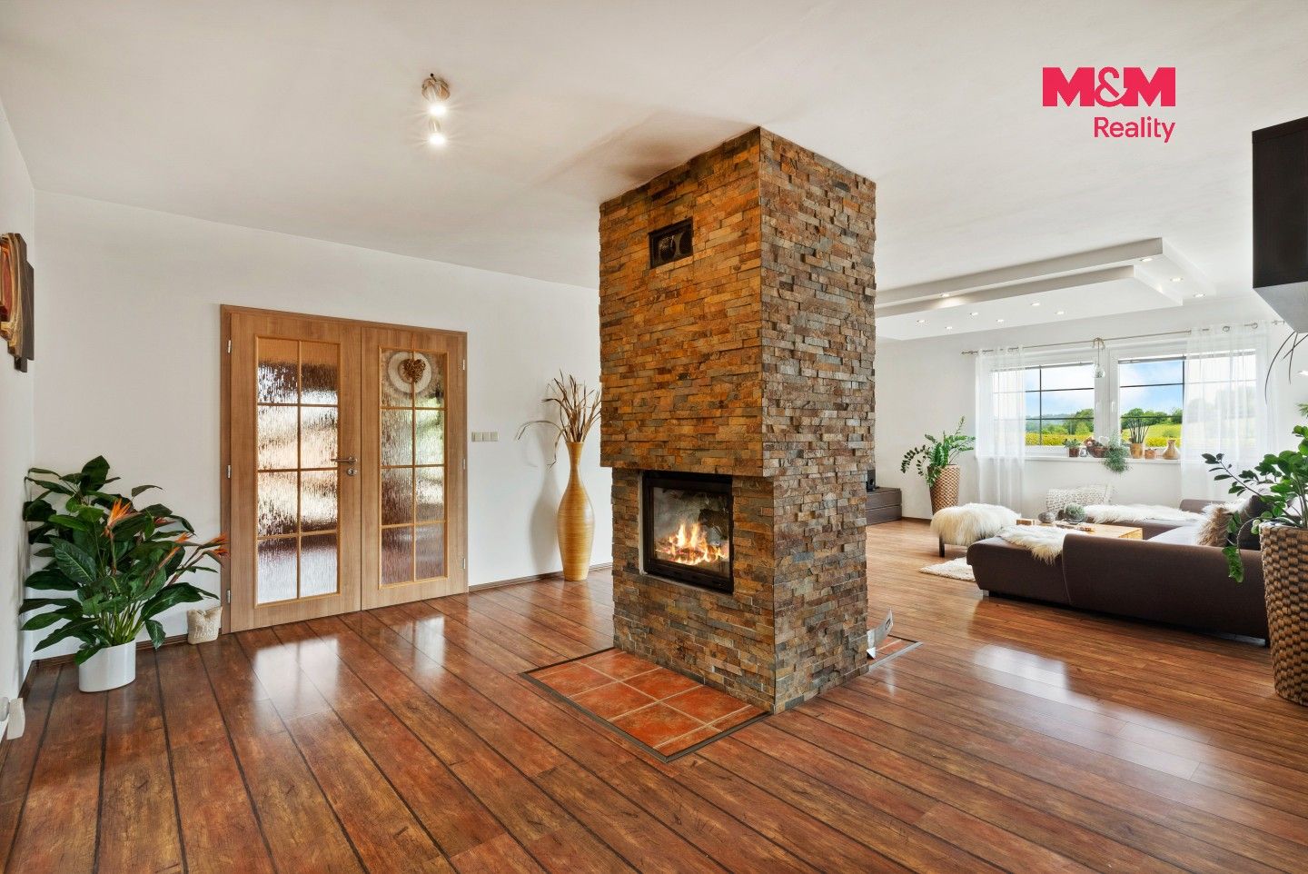 Prodej rodinný dům - Chuchelna, 290 m² - 5