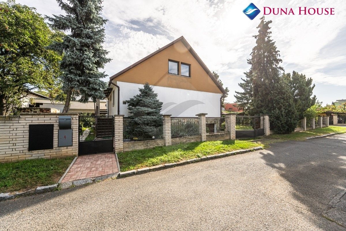 Rodinný dům · 260 m² · Jirsákova, Praha - 4