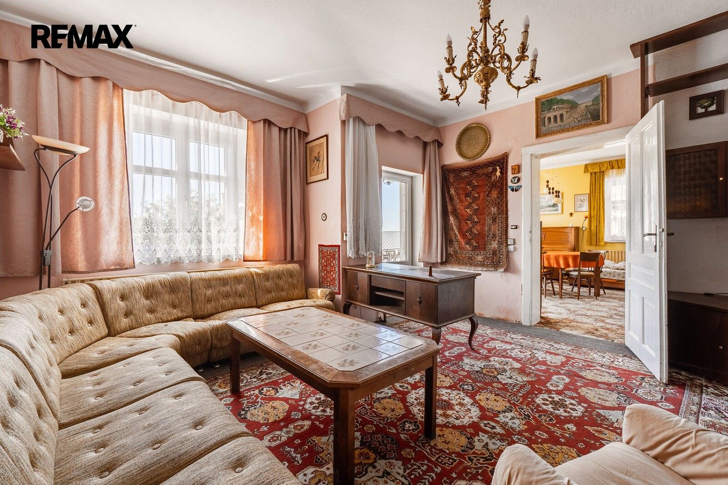Rodinný dům · 320 m² · Karlovy Vary, Karlovarský kraj - 4