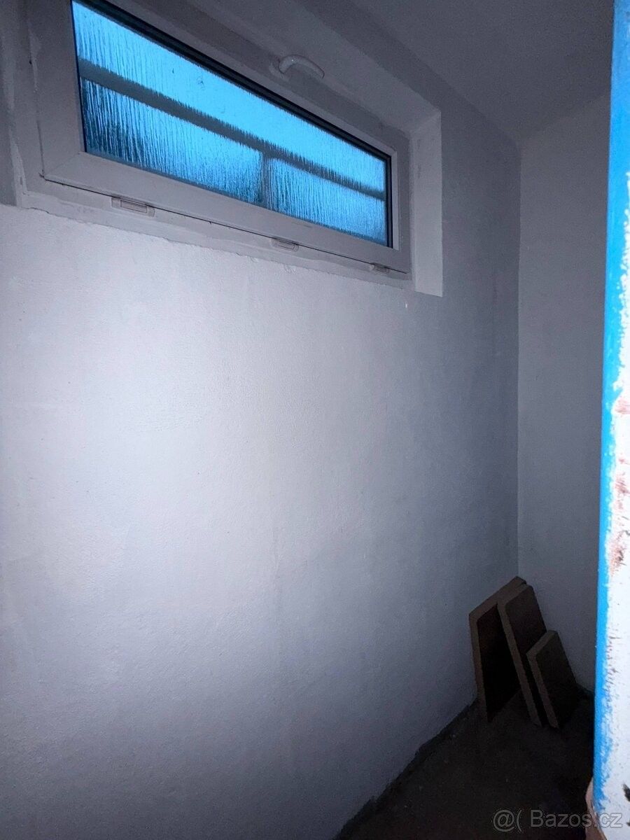 Ostatní, Praha, 143 00