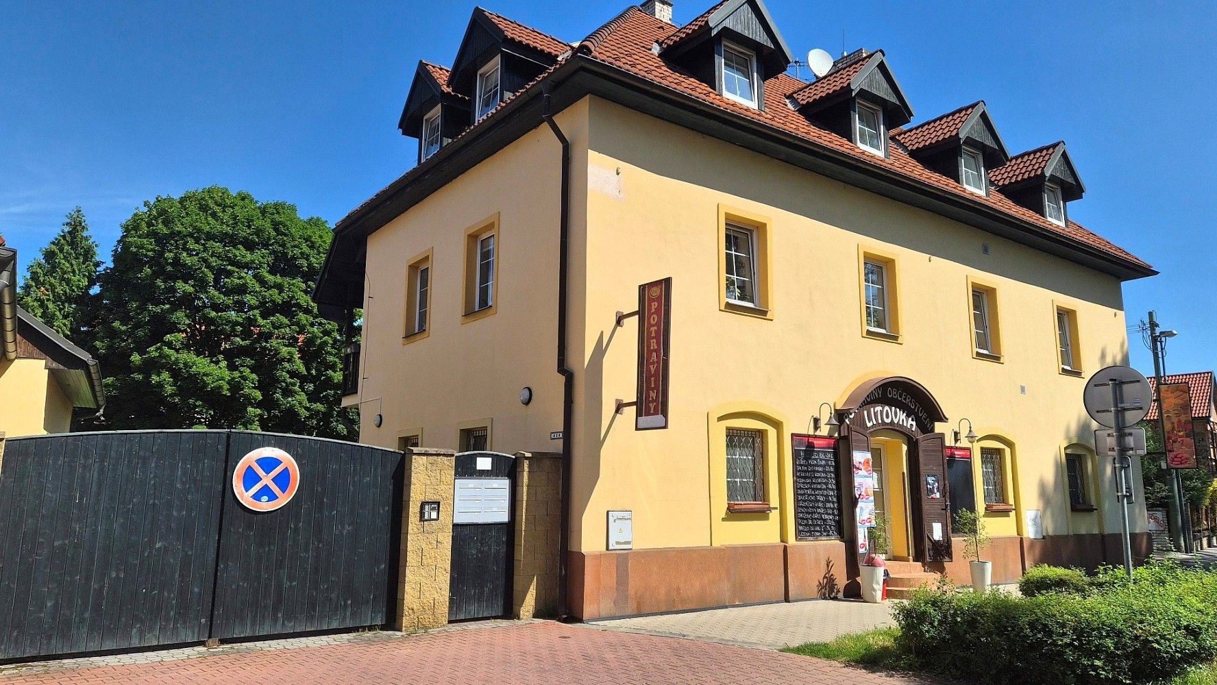 Činžovní dům · 322 m² · Hostivice, okres Praha-západ, Středočeský kraj - 3