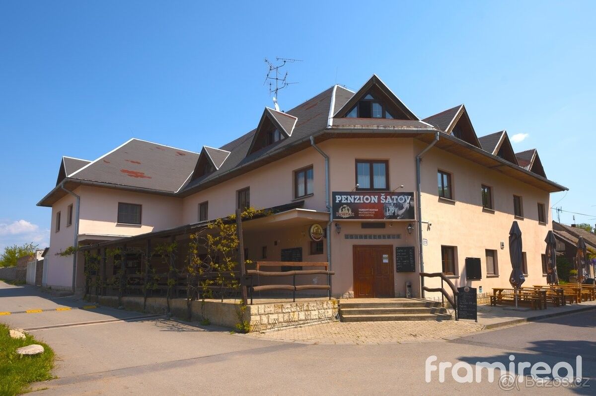 Restaurace, Šatov, 671 22, 1 593 m²