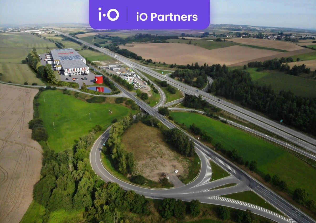 Sklady, Lavičky, 25 m²