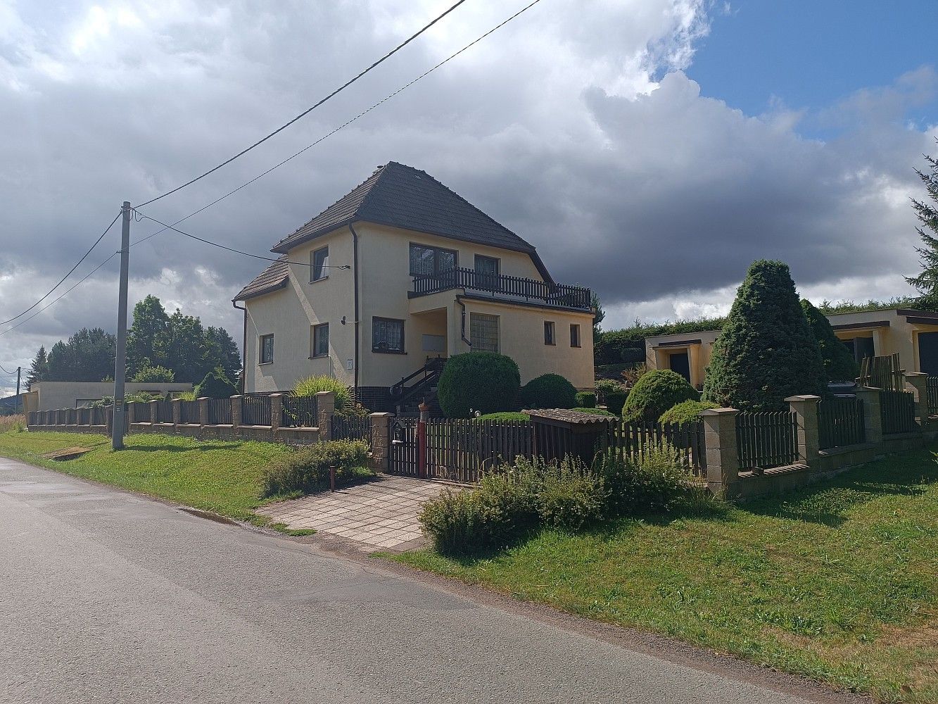 Rodinné domy, Šonov, okres Náchod, 150 m² - 1