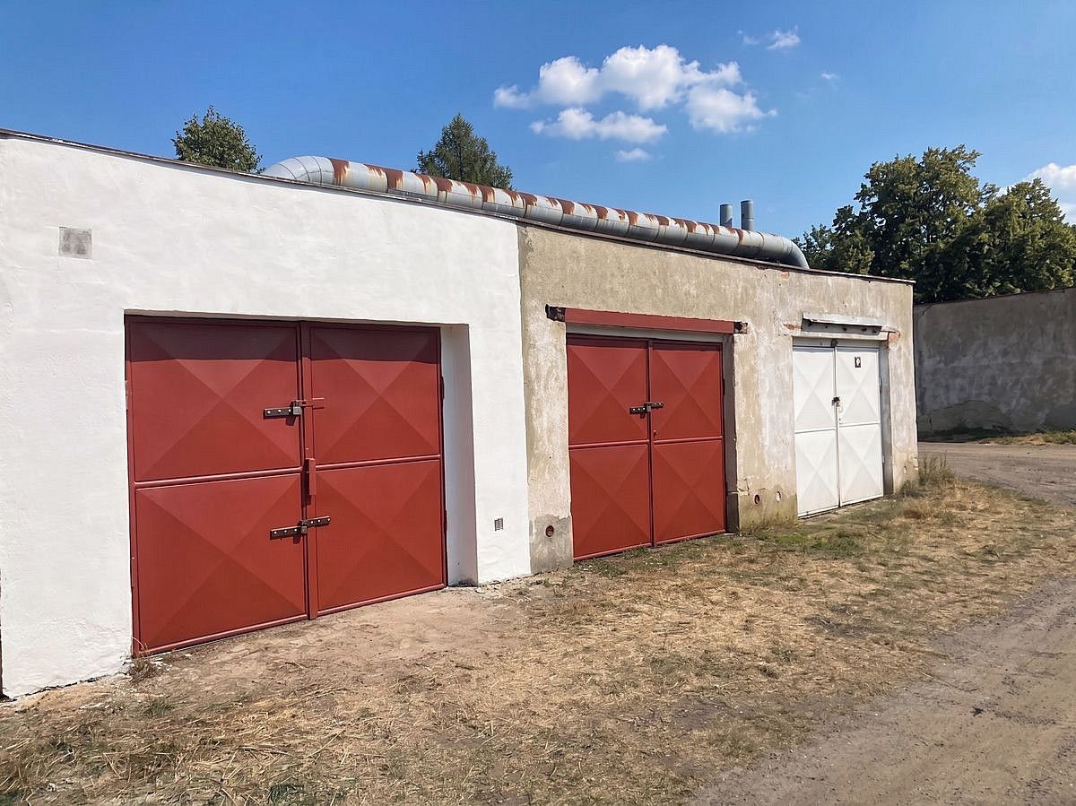 Garáž, 24 m²