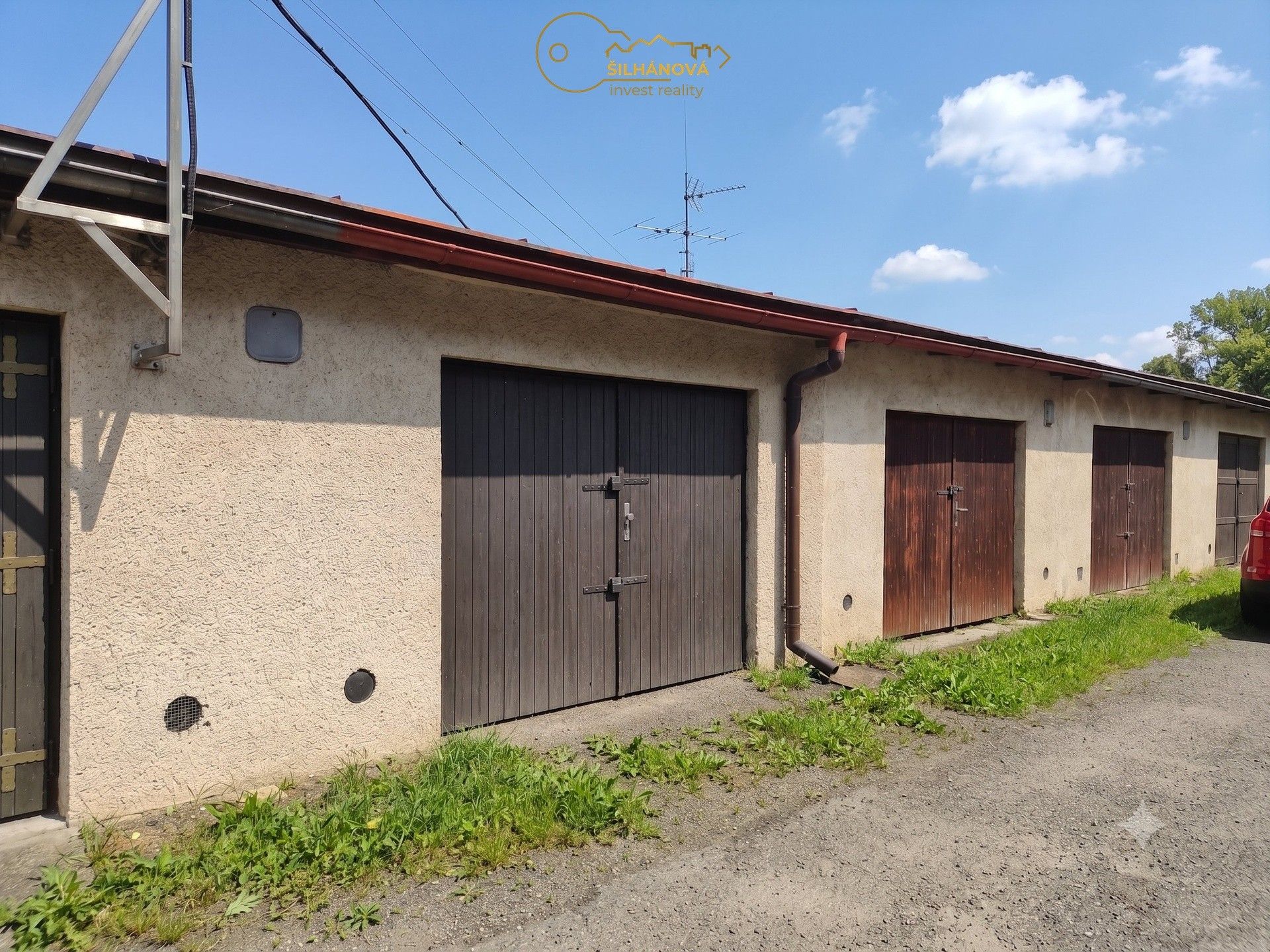 Garáže, Roztocká, Jilemnice, 24 m² - 1