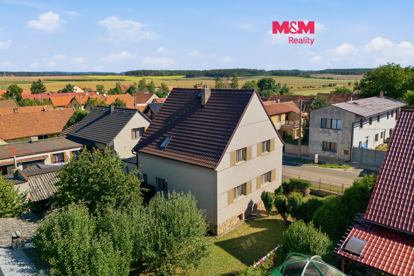 Rodinné domy, Chrášťany, 148 m²