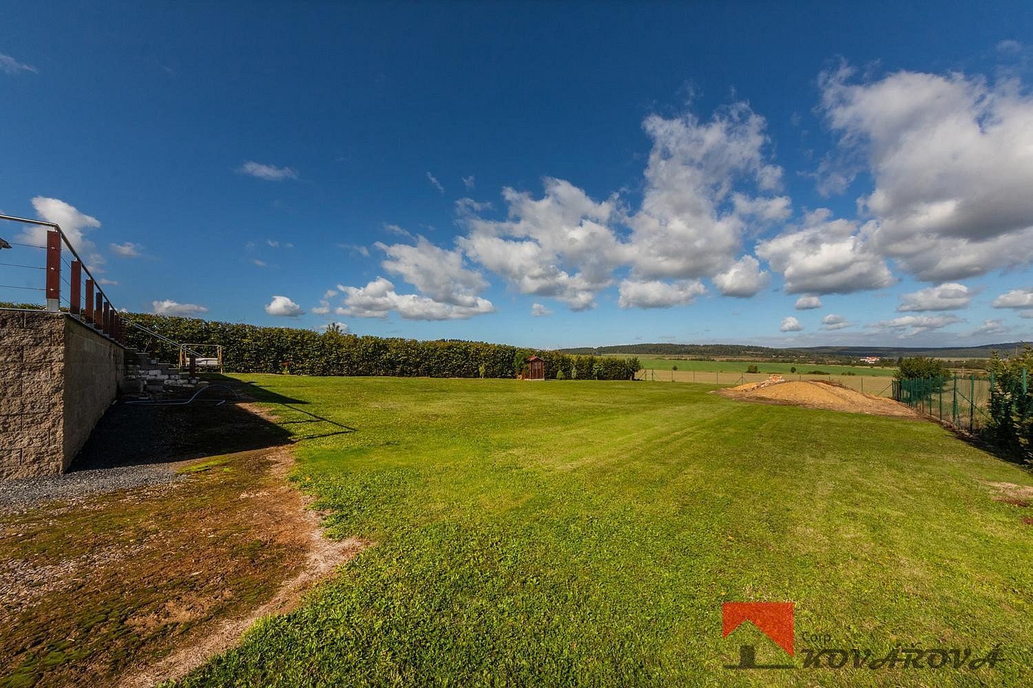 Rodinný dům · 346 m² · Újezd, okres Beroun - 3