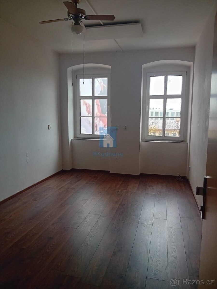 Pronájem kancelář - Plzeň, 301 00