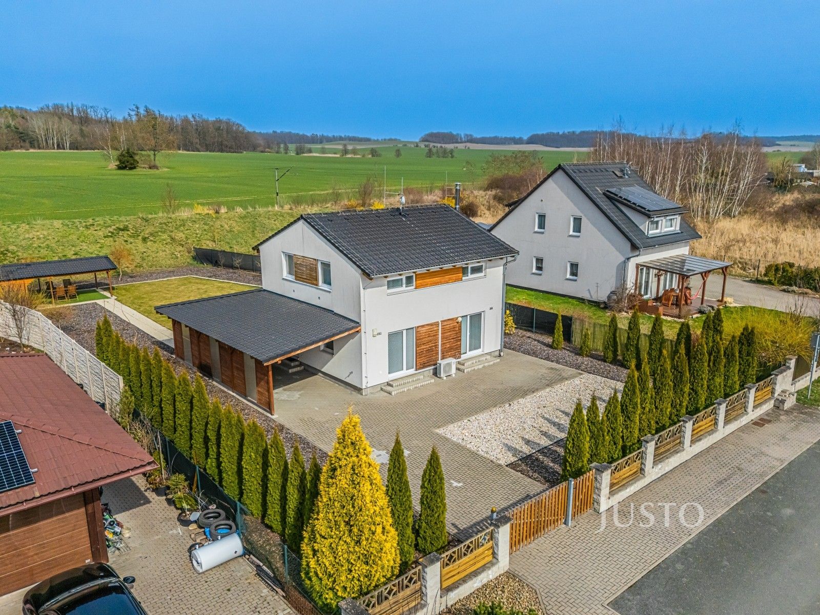 Prodej rodinný dům - Blešno, 117 m² - 1