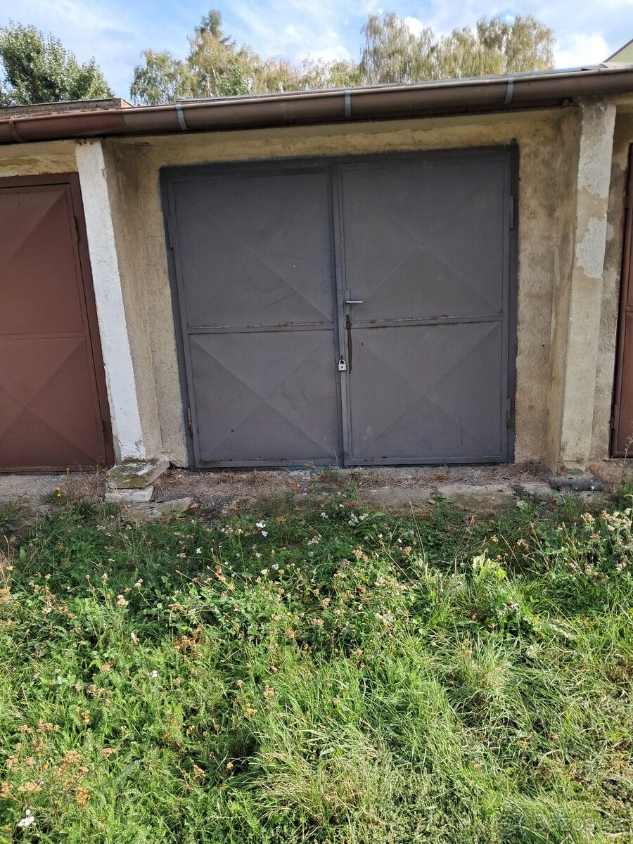 Garáže, Kladno, 272 04 - 1