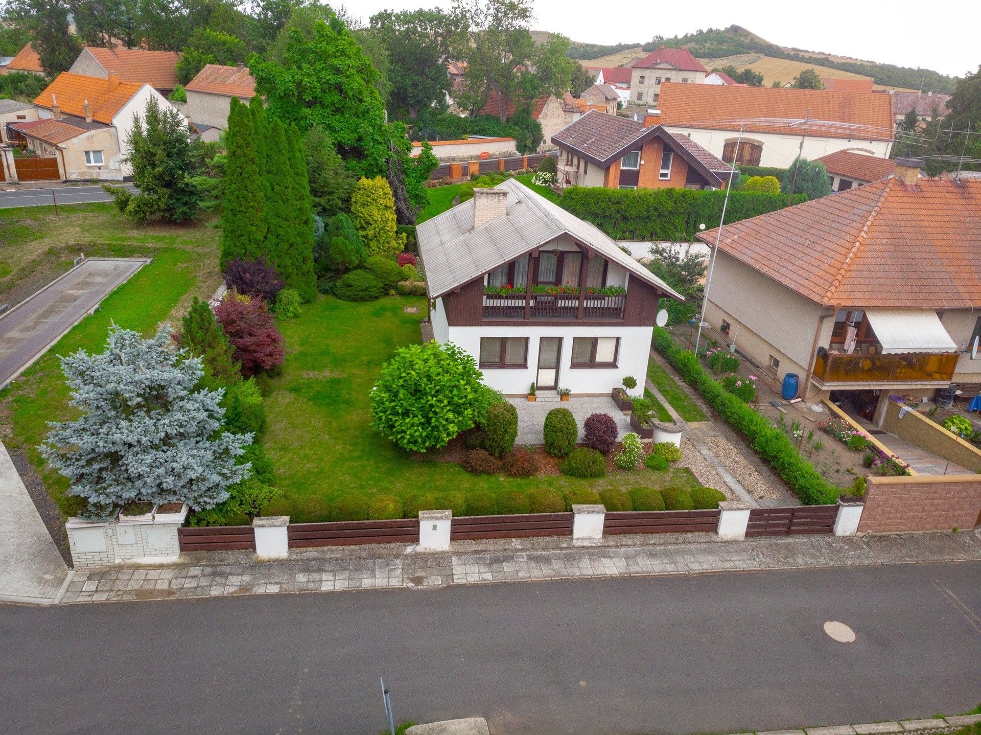 Prodej rodinný dům - Křesín, 151 m²