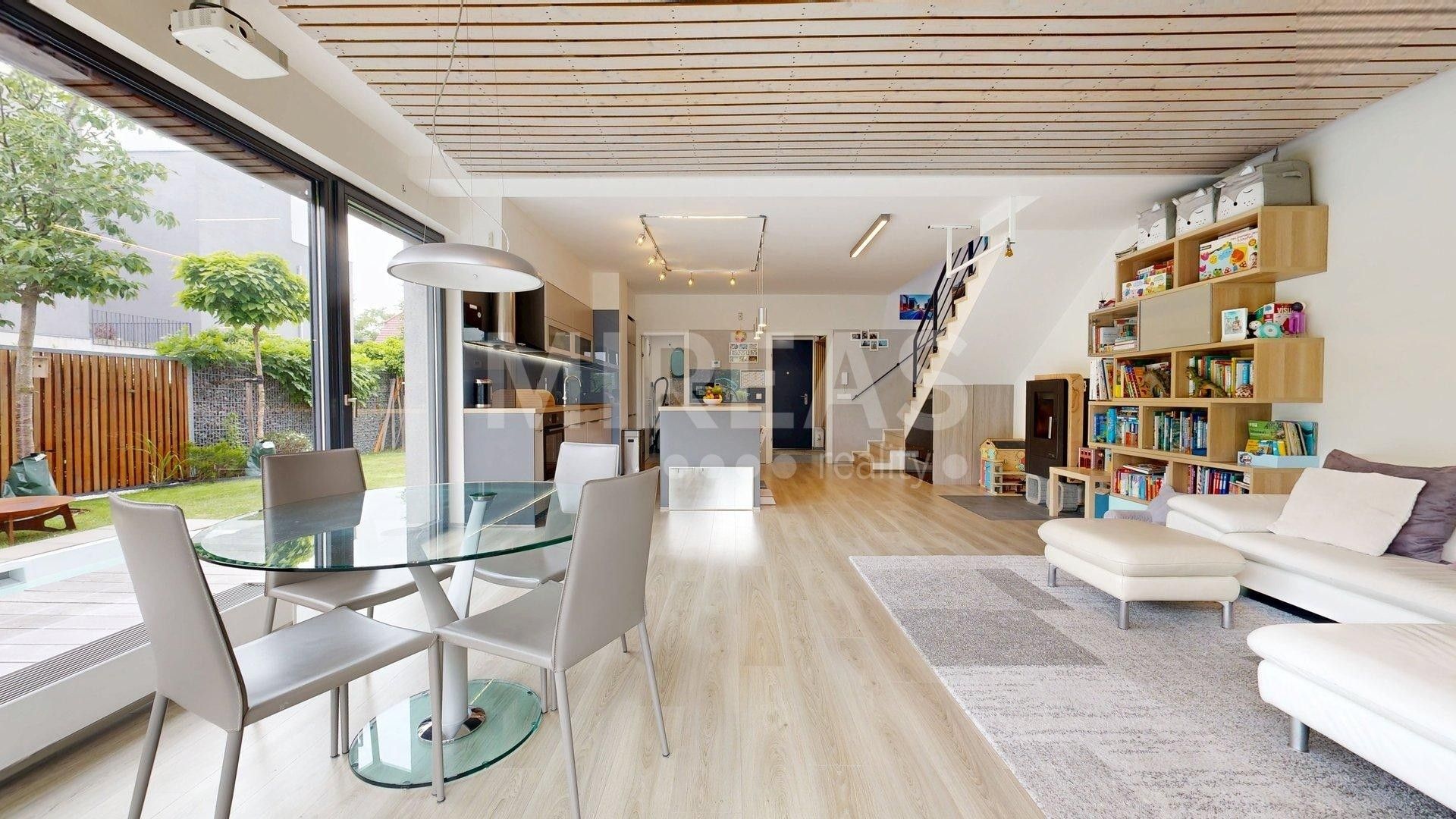 Prodej byt 4+kk - Pod Karlovarskou silnicí, Praha, 120 m²