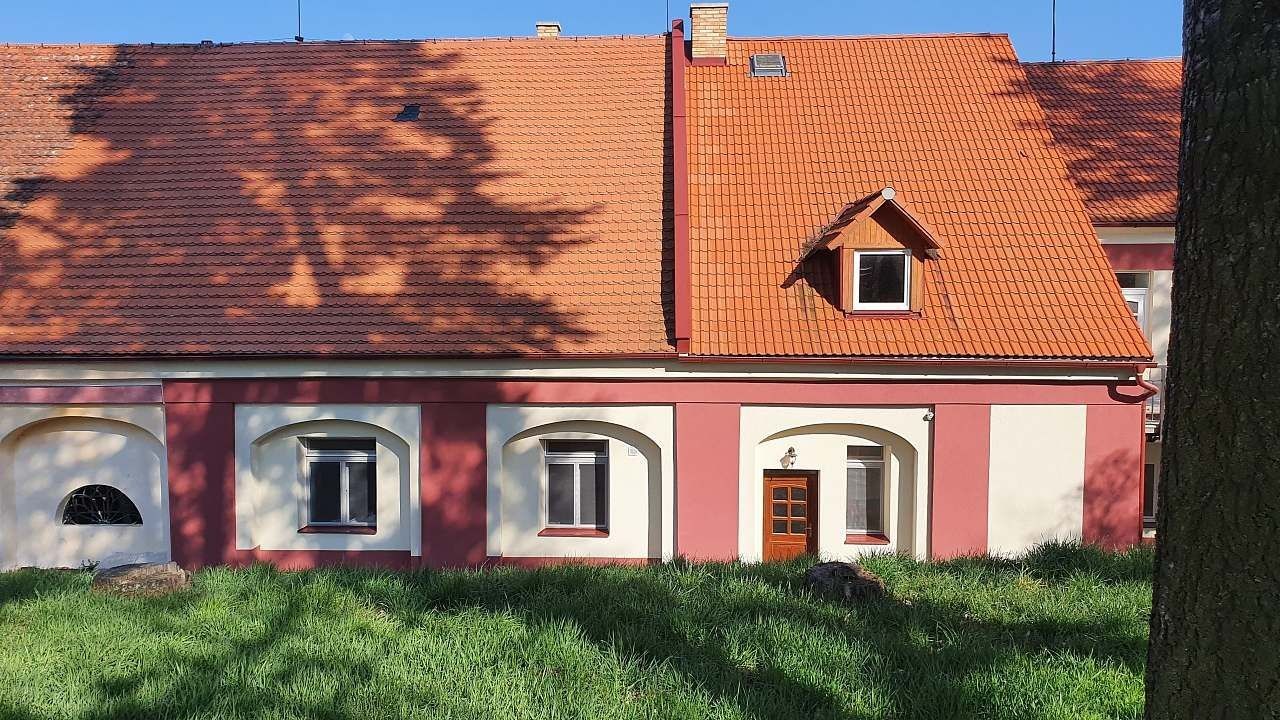 Chaty, Chotýšany - Městečko u Chotýšan, Středočeský kraj