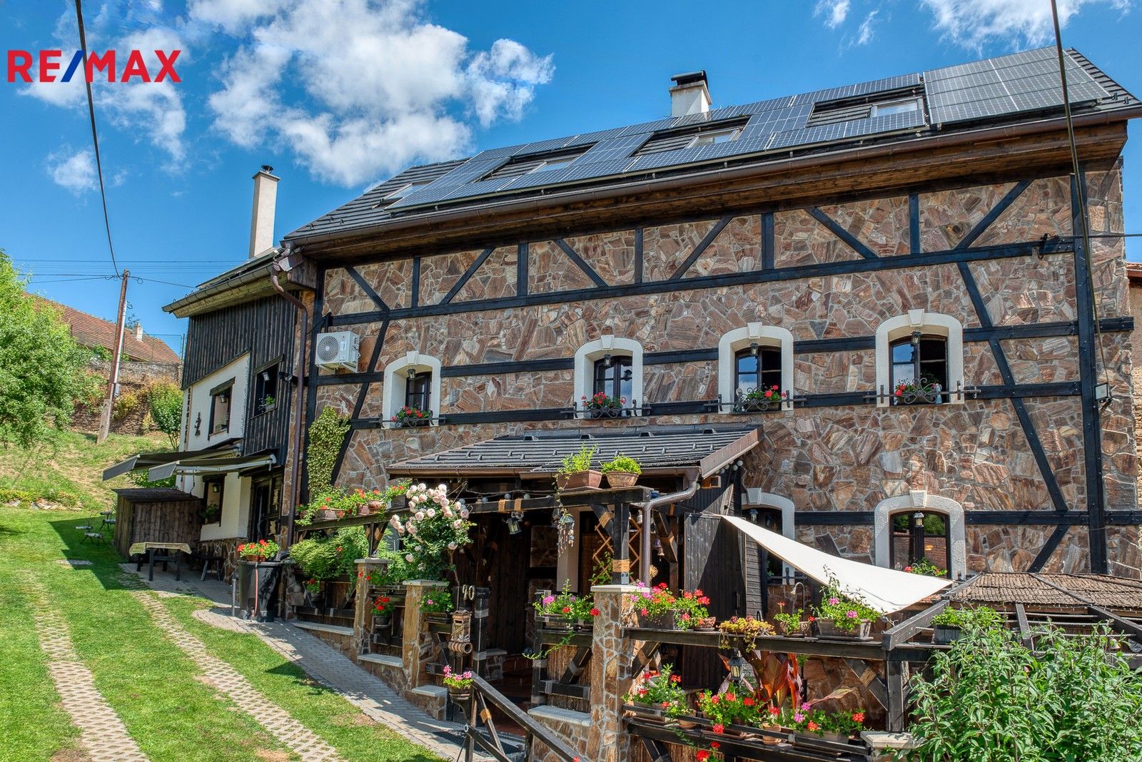 Rodinné domy, , Všechlapy, 200 m²