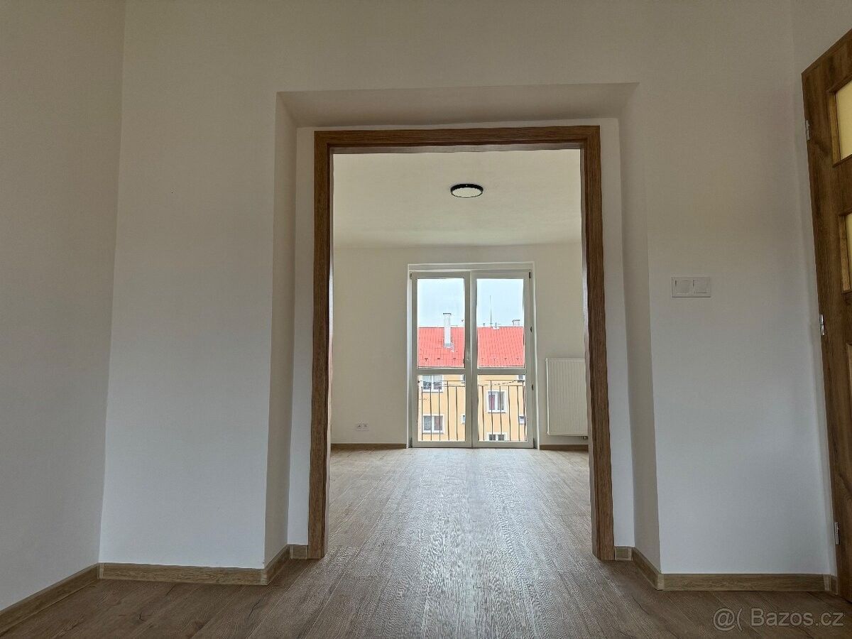 Pronájem byt - Ostrov nad Ohří, 363 01