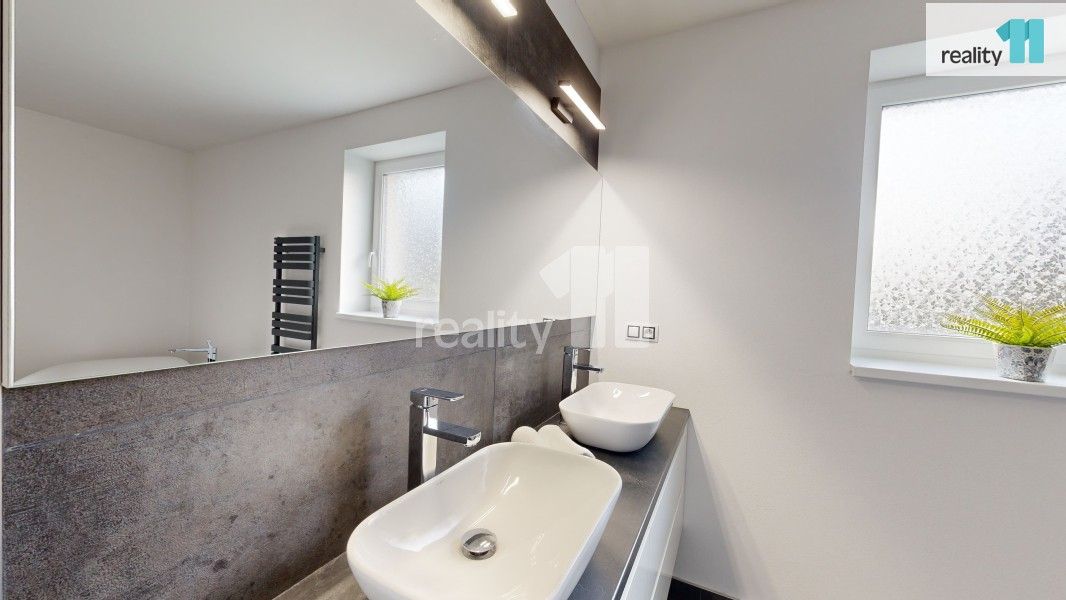 Prodej rodinný dům - Osek, 120 m²