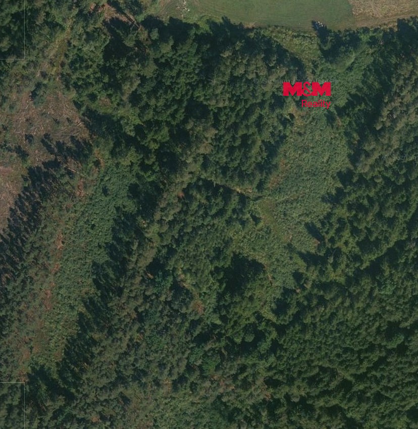 Les, 32 765 m²