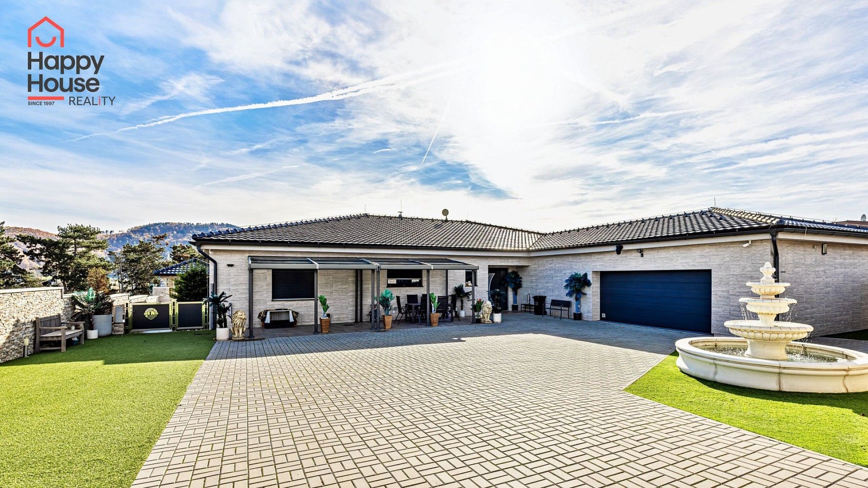 Rodinné domy, Na Výsluní, Králův Dvůr - Levín, okres Beroun, 378 m² - 1