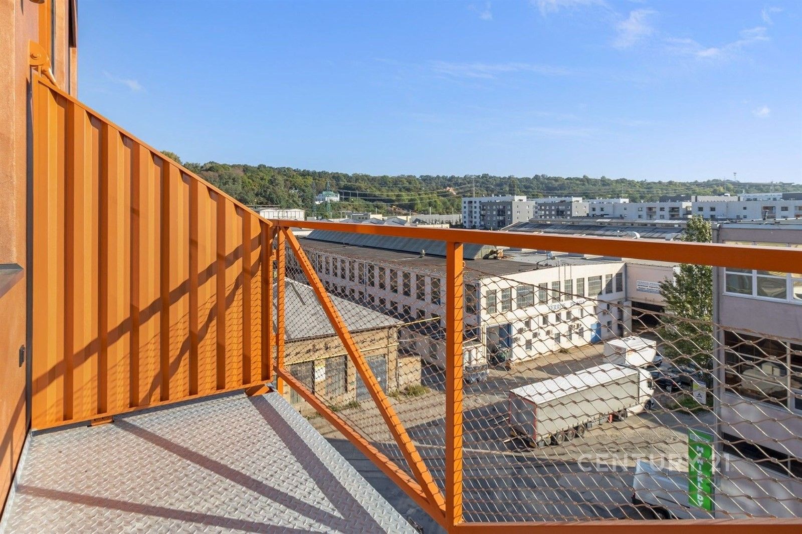 Prodej byt 1+kk - Kolbenova 1032, Praha, 33 m²