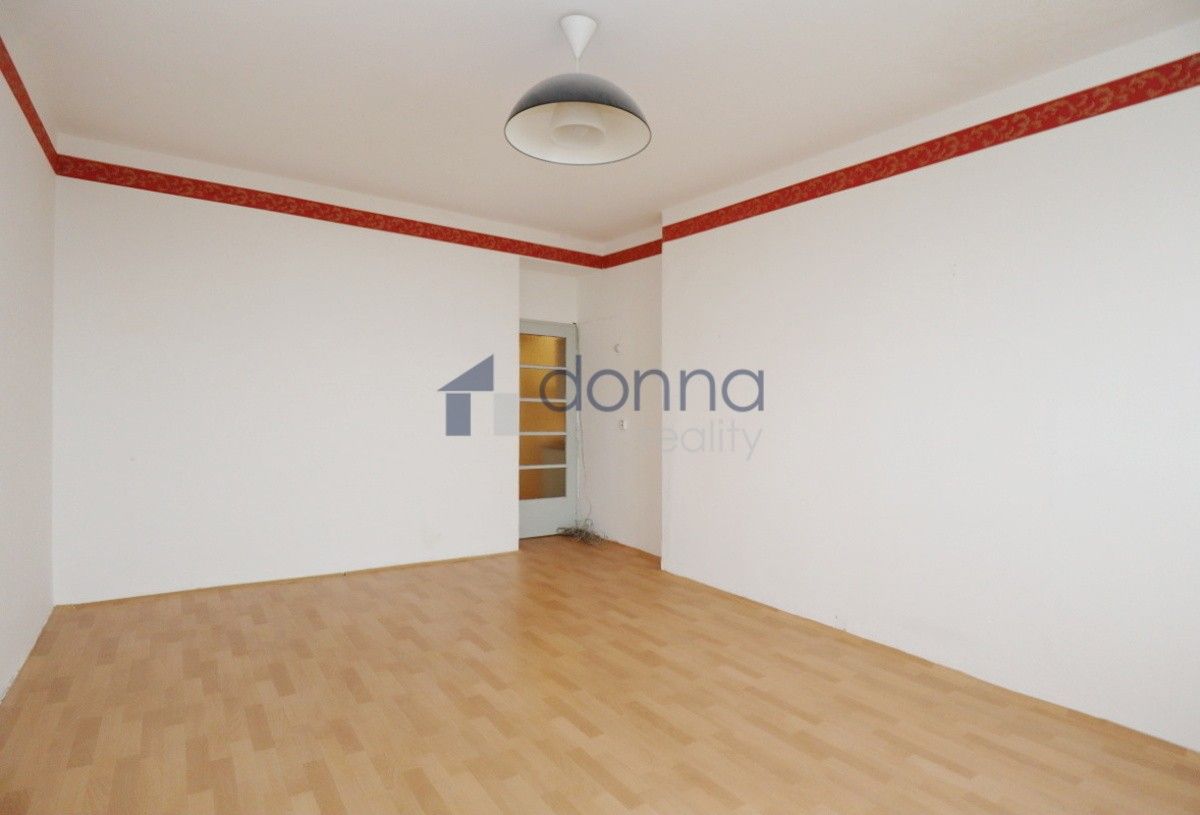 Pronájem byt 1+kk - Sobotecká, Praha, 30 m²