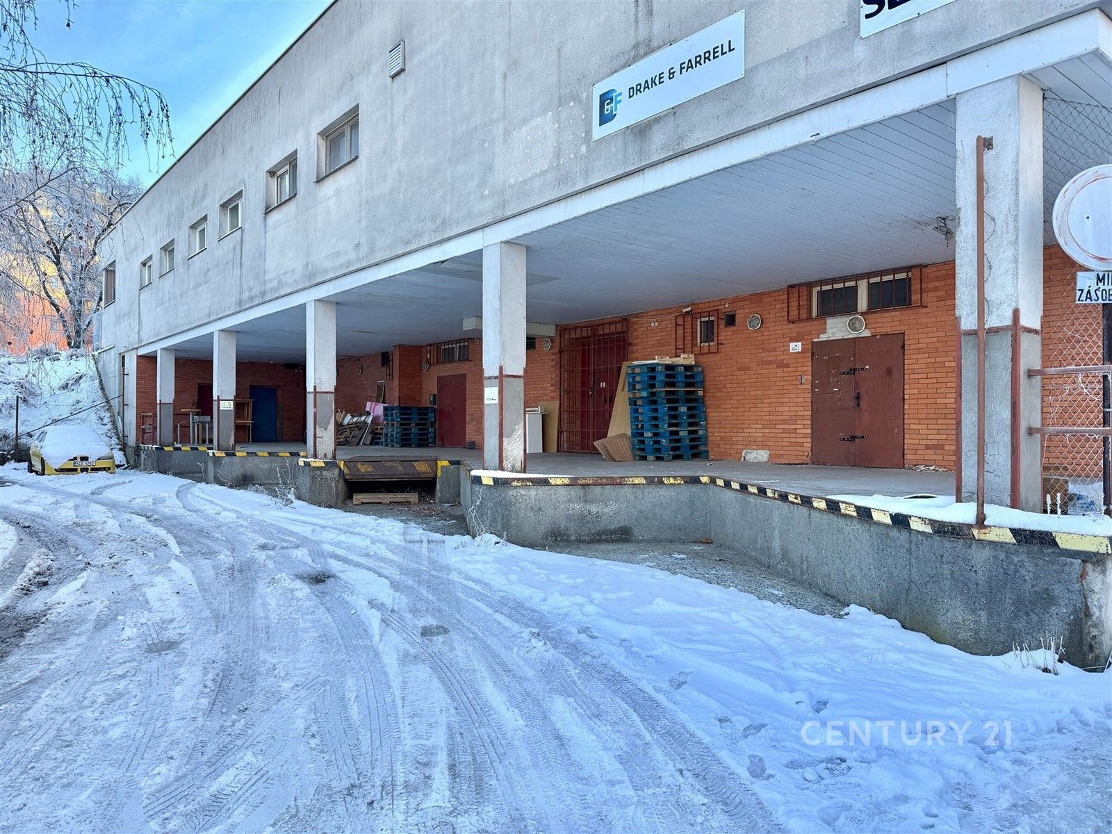 Sklady, Větrná, Jindřichův Hradec, 503 m²