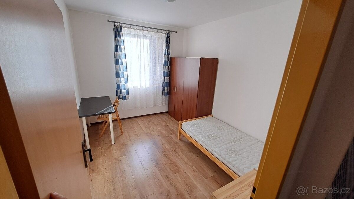 Pronájem byt - Praha, 196 00