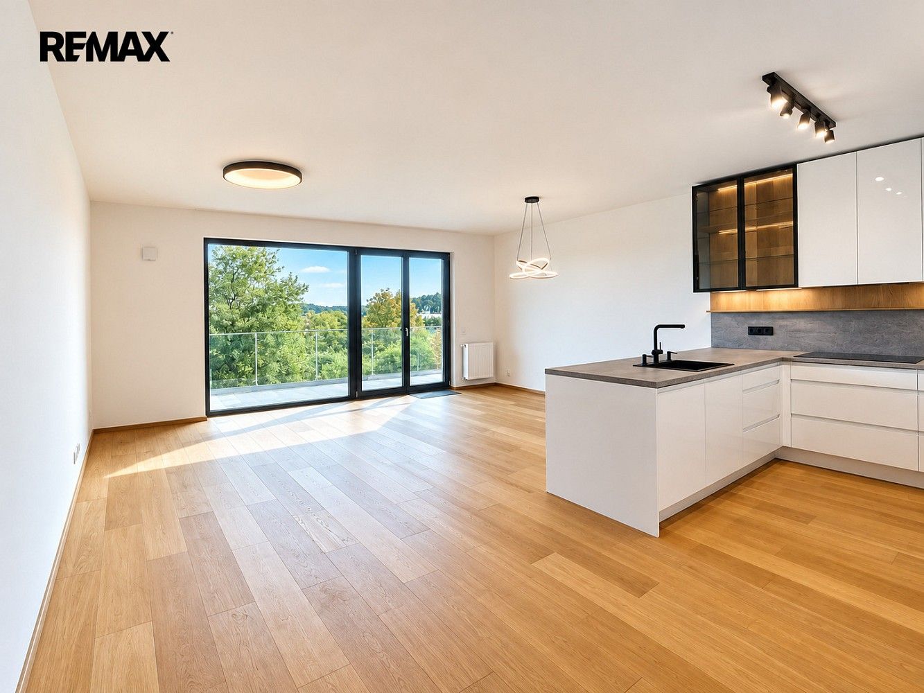 Byt 4+kk · 129 m² · Praha - Hrdlořezy, okres Praha 9, Hlavní město Praha - 3