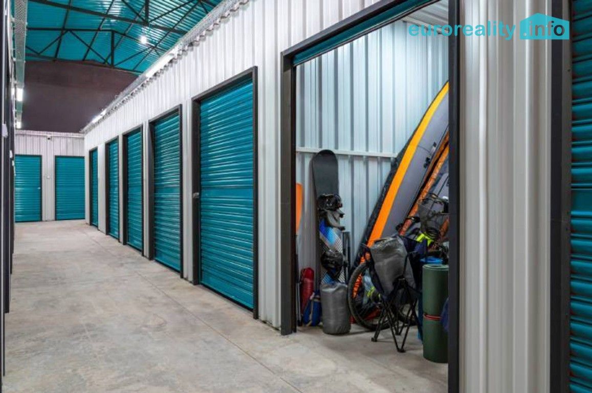 Sklad · 18 m² · třída Vítězství, Mariánské Lázně Hamrníky - 4