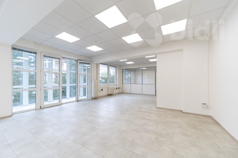 Kancelář · 116 m² · Osadní 324, Praha Holešovice - 3