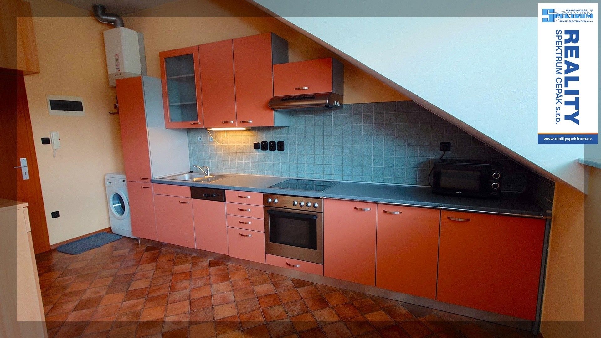 2+kk, Jeremiášova 1698, České Budějovice 3, 42 m² - 1