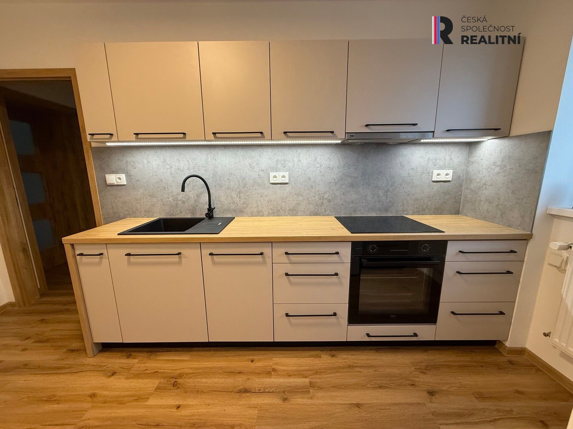 2+1, Pionýrů, Sokolov, 57 m²