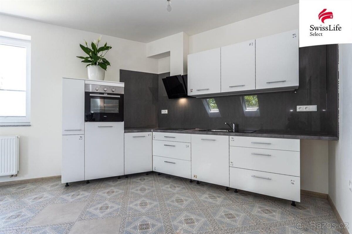 Prodej byt - Český Brod, 282 01