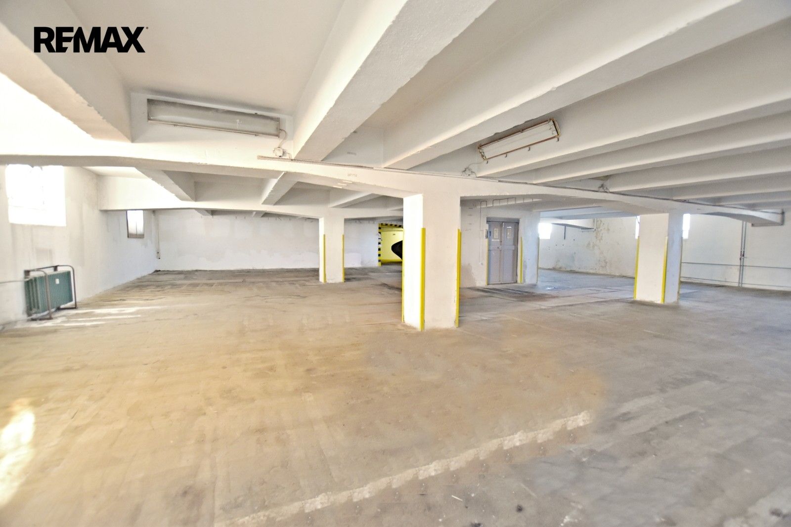 Výrobní prostory · 303 m² · Rudolfovská tř. 464, České Budějovice 4 - 4