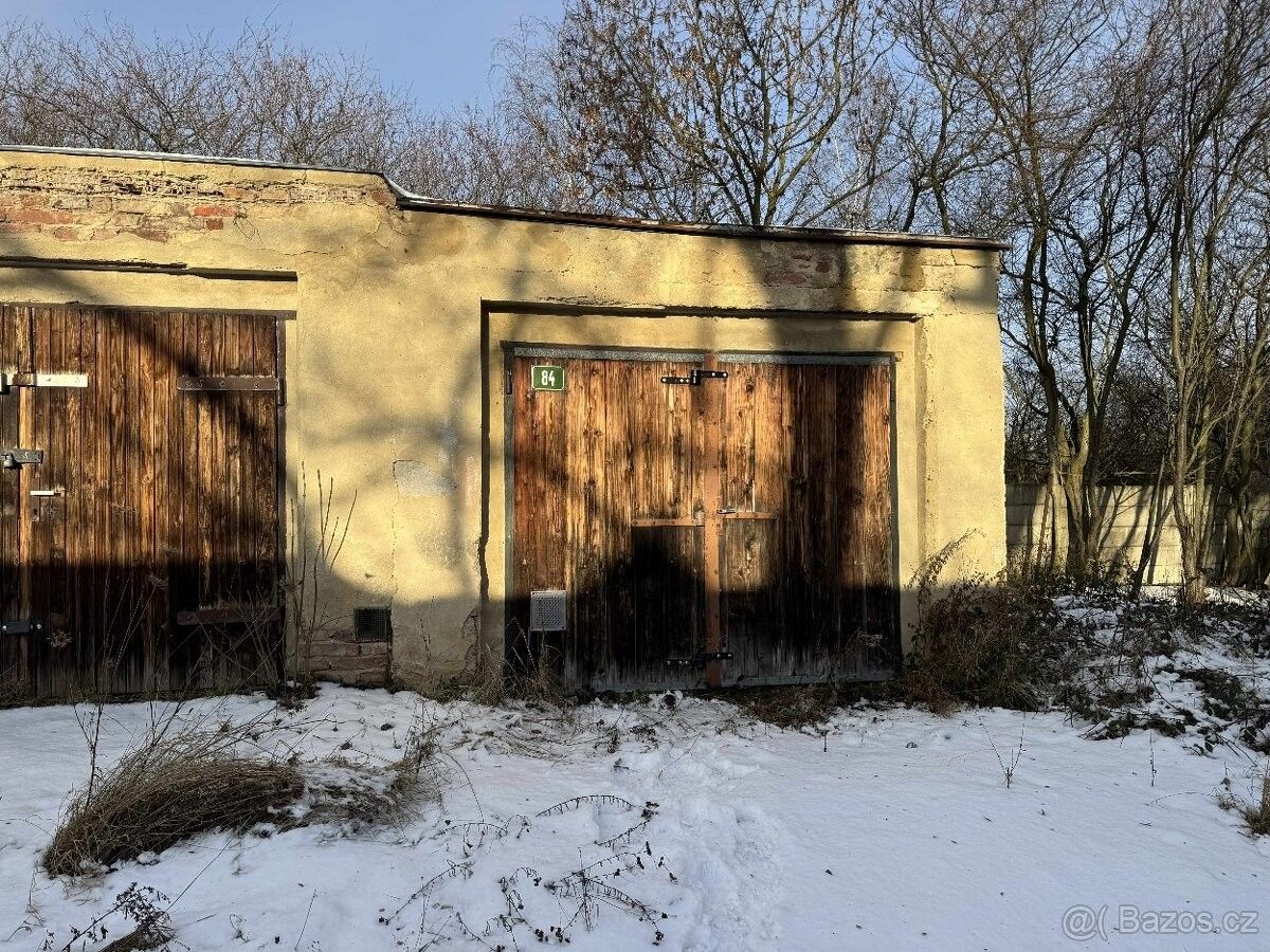 Garáže, Horní Jiřetín, 435 43