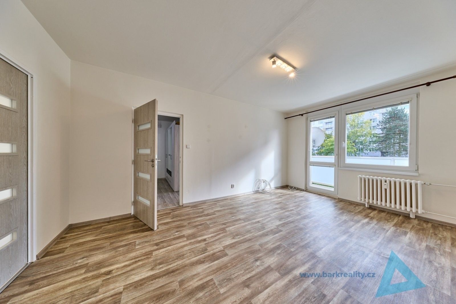 4+1, K Hájku, Nová Paka, 77 m² - 1