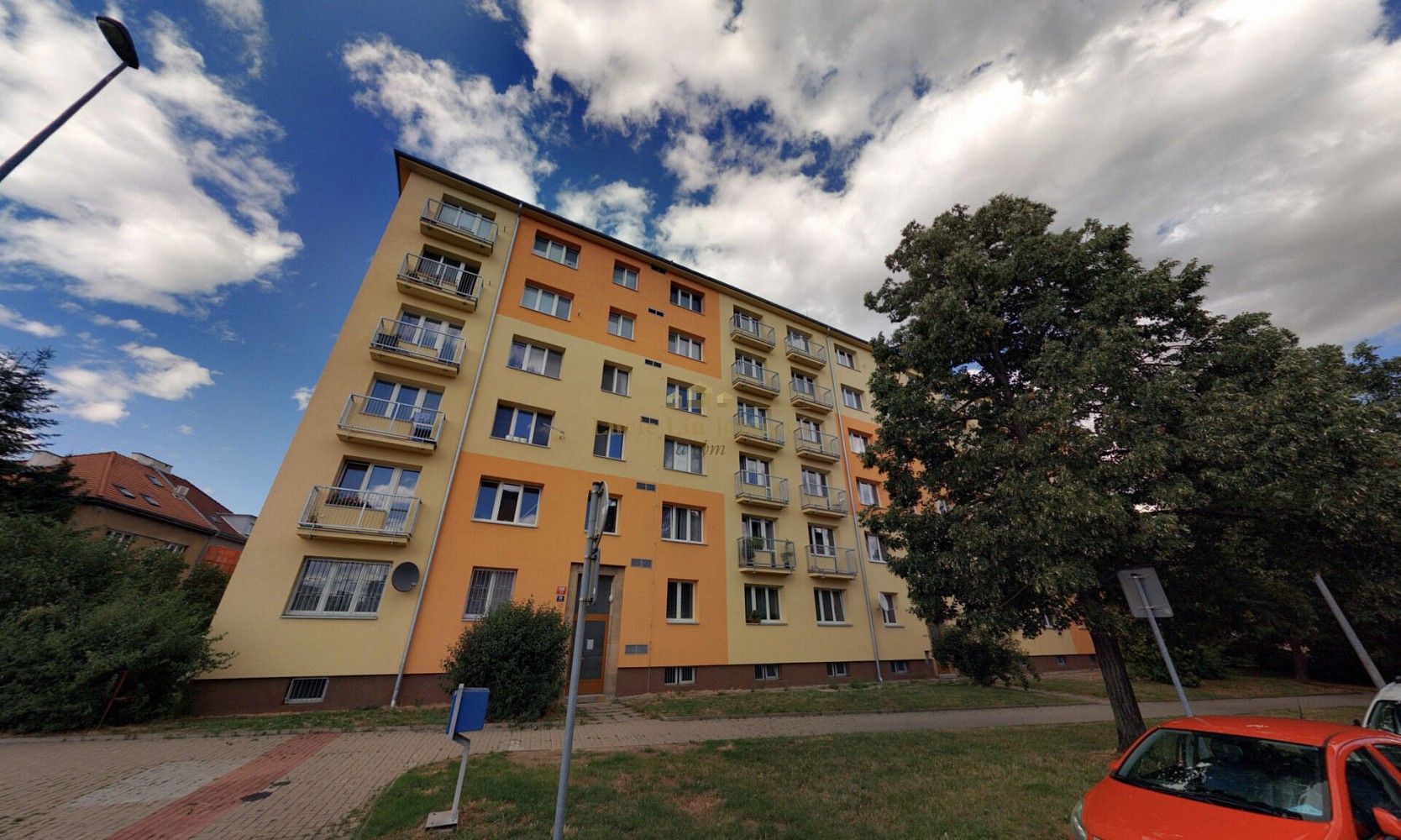 2+1, Pod lipami, Praha 3 - Žižkov, 52 m² - 1